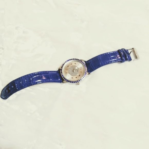 WATCH, BRACELET & HOOP EARRINGS SET*STRADA*BLUE BAND*BLUE AUSTRIAN CRYSTALS. - Picture 4 of 16